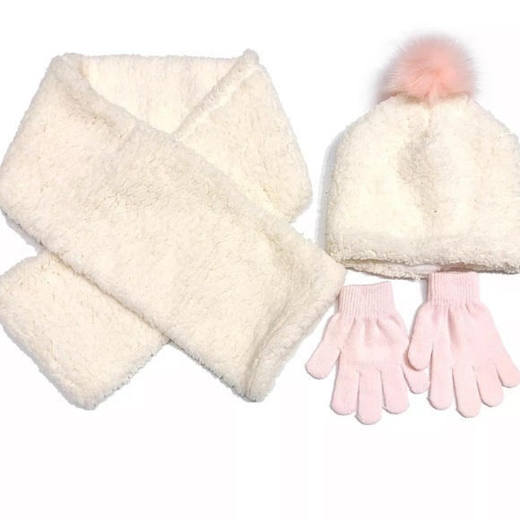 (6 set) Little Girls Sherpa 3 Piece Set  2 hats, 2 scarves and 2 pair of… - Picture 1 of 8